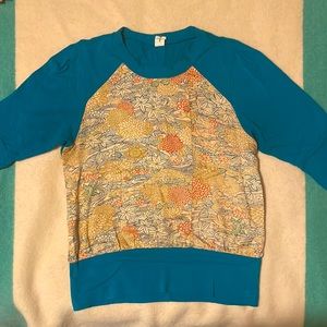 Smoking Lily beautiful handmade mid length sleeve top. Amazing quality and make.